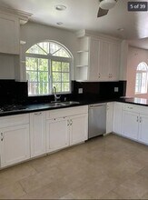 930 N Genesee Ave in West Hollywood, CA - Building Photo - Building Photo