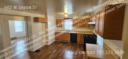 402 W Green St in Millville, NJ - Building Photo - Building Photo