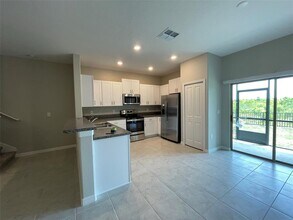 3553 Bellmeade Ct in Wesley Chapel, FL - Building Photo - Building Photo