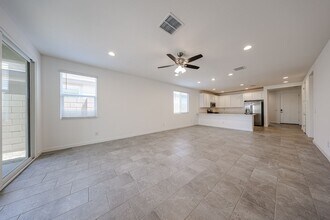 9534 W Avalon Dr in Phoenix, AZ - Building Photo - Building Photo