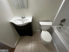 19480 Brassie Pl in Gaithersburg, MD - Building Photo - Building Photo