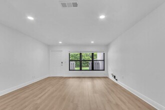 431 Jupiter Lakes Blvd in Jupiter, FL - Building Photo - Building Photo