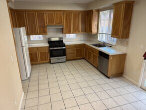 4233 Quimby St in Santa Rosa, CA - Building Photo - Building Photo