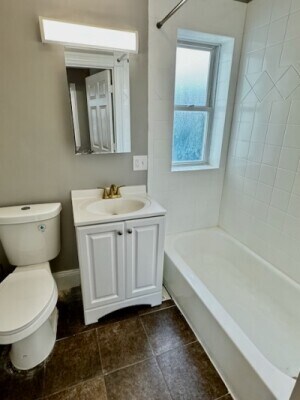 33 Adamson St, Unit #1 in Boston, MA - Building Photo - Building Photo