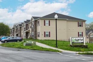 The Reserve at Towpath Trail in Schenectady, NY - Building Photo