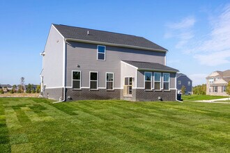 26671 Starters Way in South Lyon, MI - Building Photo - Building Photo