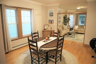 590 Main St, Unit 1 in Medford, MA - Building Photo - Building Photo