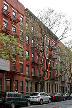 350 E 89th St in New York, NY - Building Photo - Primary Photo