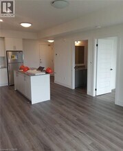 103 Roger St in Waterloo, ON - Building Photo - Building Photo