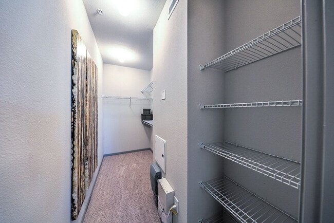 Waterstone at Cinco Ranch in Katy, TX - Foto de edificio - Building Photo