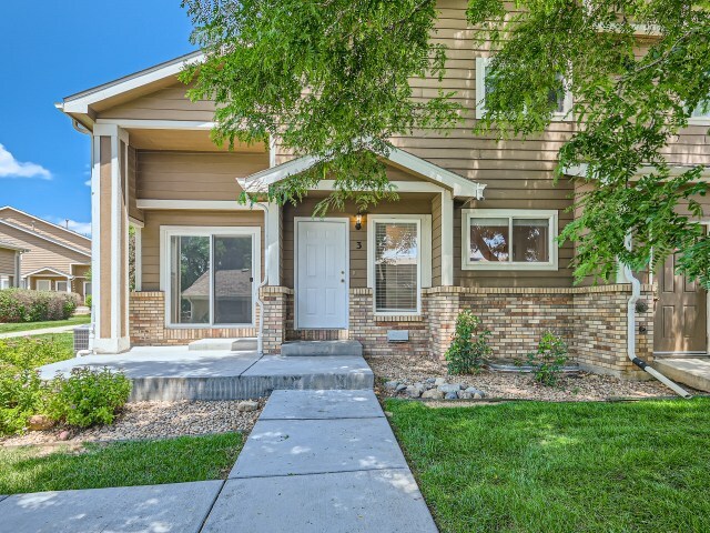 1601 Great Western Dr in Longmont, CO - Foto de edificio