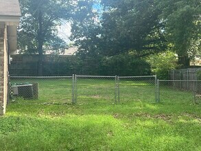 749 Ave B in Canton, TX - Building Photo - Building Photo