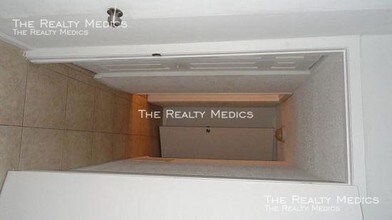 2406 Branch Way in Maitland, FL - Building Photo - Building Photo