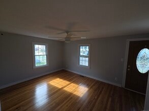 89 Tracy Ave in Waterbury, CT - Building Photo - Building Photo