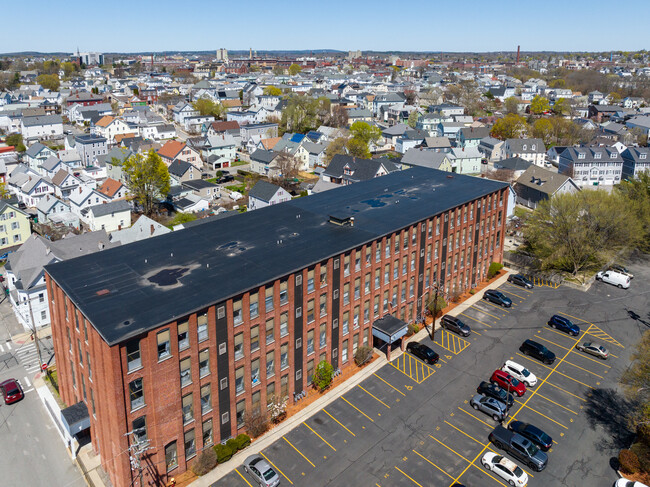 New Hall Condominiums in Lowell, MA - Building Photo - Building Photo