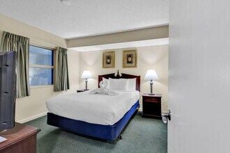 1700 N Ocean Blvd in Myrtle Beach, SC - Building Photo - Building Photo