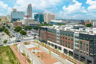 Brickline at The Mercantile in Omaha, NE - Foto de edificio - Building Photo