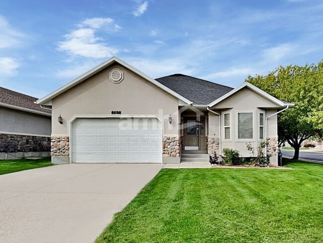8682 Dove Meadows Ln