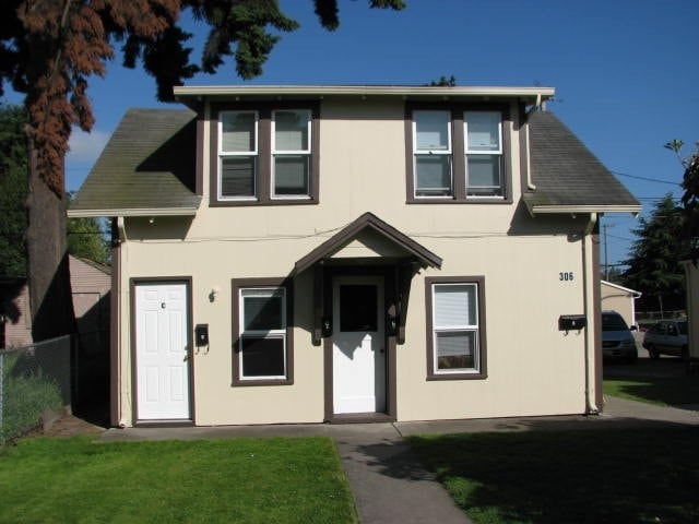 1922 Alabama St in Longview, WA - Foto de edificio - Building Photo