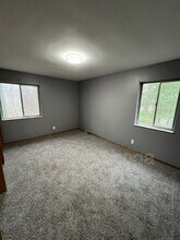 1879 Cromwell Dr in Akron, OH - Building Photo - Building Photo