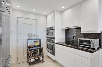 11113 Biscayne Blvd in North Miami, FL - Building Photo - Building Photo