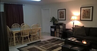 1032 NJ-17-Unit -1 in Tuxedo, NY - Building Photo - Building Photo