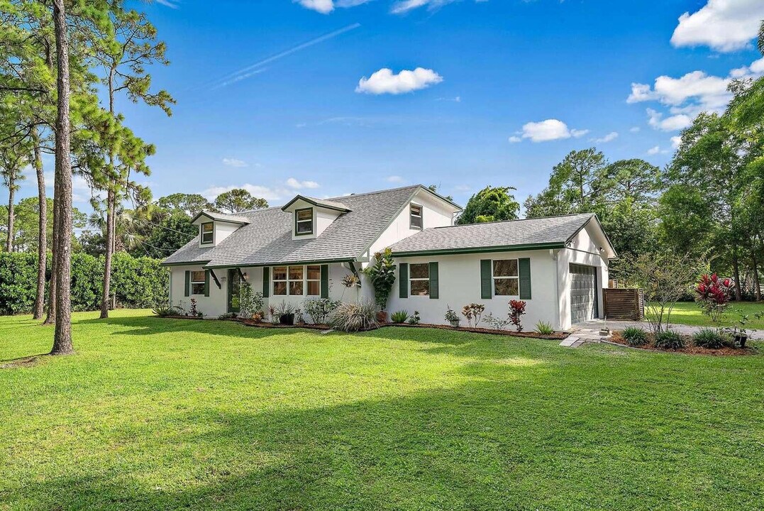 11828 171st Ln N in Jupiter, FL - Building Photo