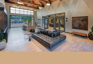 583 Crescent Ln in Madera, CA - Building Photo - Building Photo