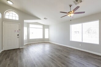 3840 Quail Creek Dr in North Las Vegas, NV - Building Photo - Building Photo