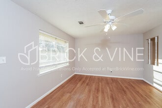 5946 Dewey Heights Rd in Pinson, AL - Building Photo - Building Photo