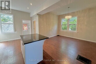 119 McClary Ave in London, ON - Building Photo - Building Photo