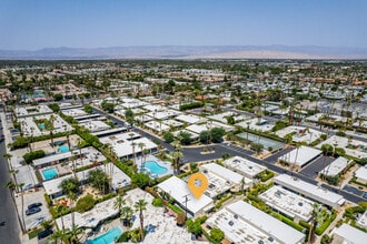 1111 Ramon Rd in Palm Springs, CA - Building Photo - Building Photo