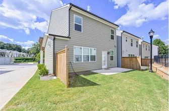 1825 Belmore St SE in Smyrna, GA - Building Photo - Building Photo