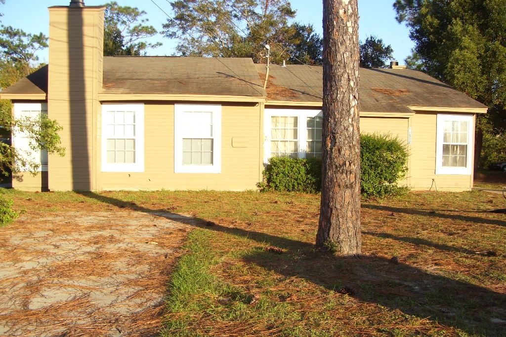 Duplex A-B in Pensacola, FL - Building Photo