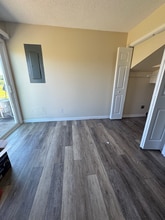 1230 Pleasant Valley Rd in Union City, TN - Building Photo - Building Photo