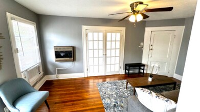 4405 Woodside St, Unit 4 in Houston, TX - Building Photo - Building Photo