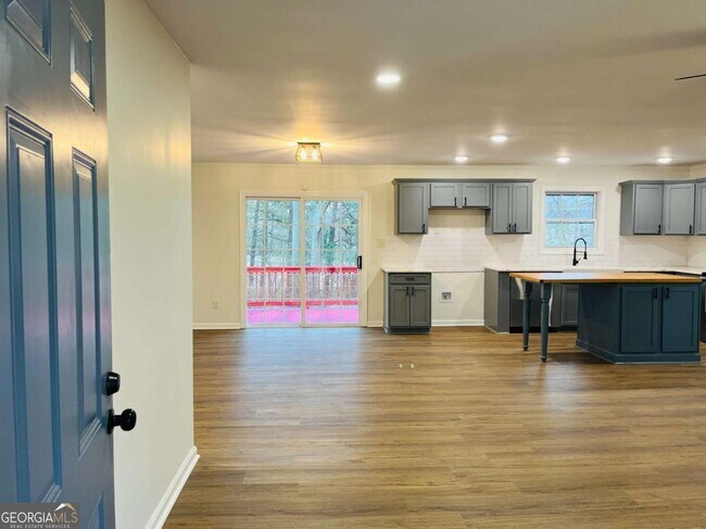 502 Bavarian Dr in Palmetto, GA - Building Photo - Building Photo