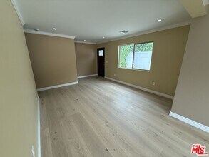13241 Longridge Ave in Sherman Oaks, CA - Building Photo - Building Photo