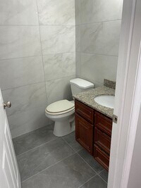 427 W Girard Ave, Unit 3 photo'