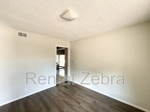 3047 Bedford Dr in Merced, CA - Foto de edificio - Building Photo