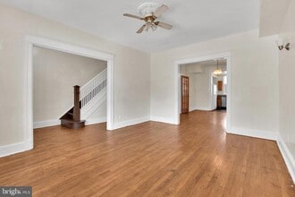 5731 9th St NW in Washington, DC - Foto de edificio - Building Photo
