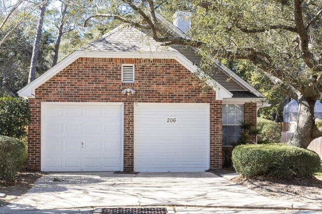 property at 206 Parkwood Cir