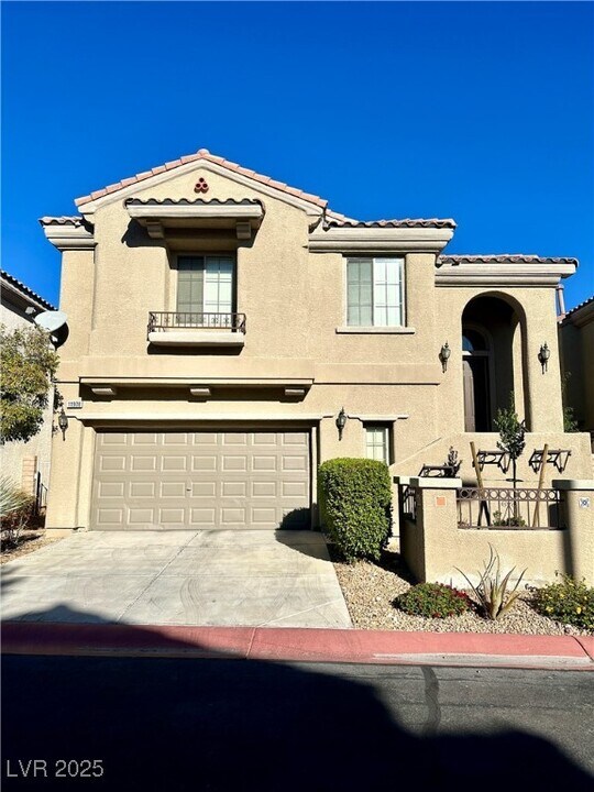 11908 Arenoso Dr in Las Vegas, NV - Building Photo