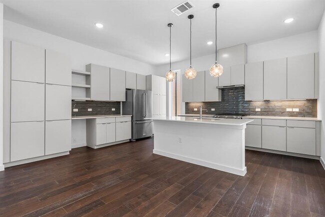 property at 6821 Wolfcreek Pass