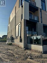 142 Foamflower Pl in Waterloo, ON - Building Photo - Building Photo