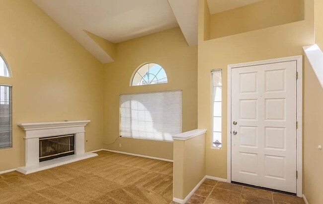 531 Kellwood Ct in Oak Park, CA - Building Photo - Building Photo