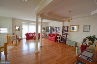 22111 Chelsy Paige Square in Ashburn, VA - Building Photo