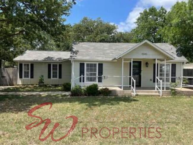 property at 1590 N Race