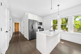 3401 N Hamlin Ave in Chicago, IL - Building Photo - Building Photo