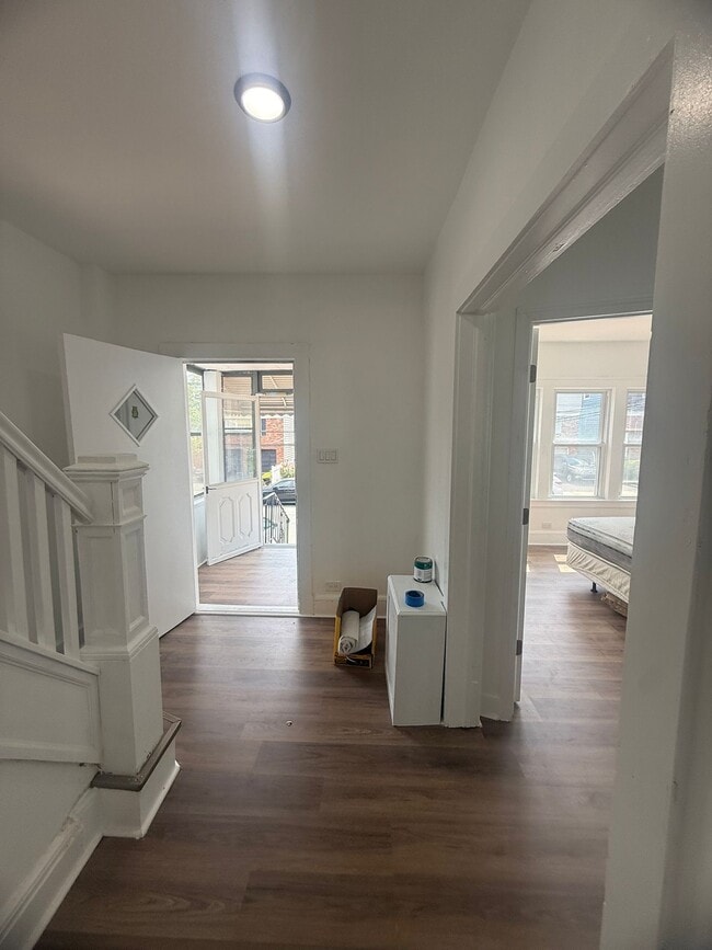 property at 76 Wolf Pl